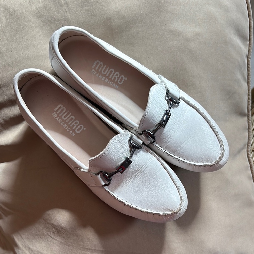 Munro White Leather Loafers with Silver Accent